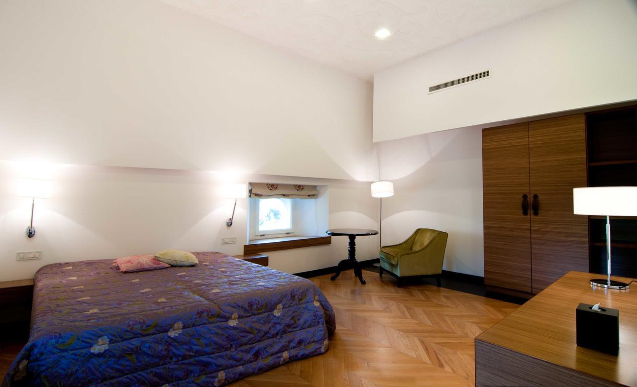Palazzo Dei Concerti Bed & Breakfast ตอร์เร อันนุนซิอาตา ภายนอก รูปภาพ